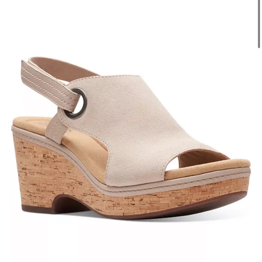 Clark’s Giselle Wedge Sandal